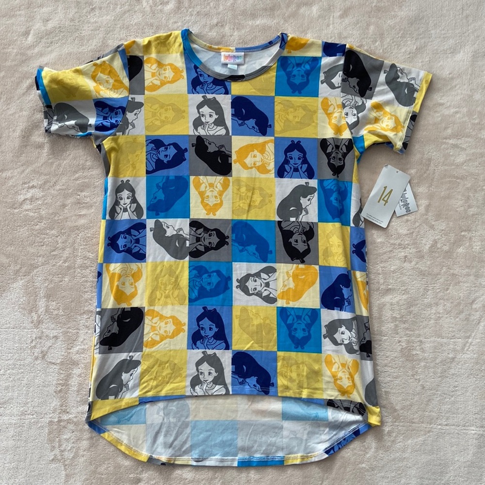 Lularoe Disney Alice in Wonderland Gracie top NWT